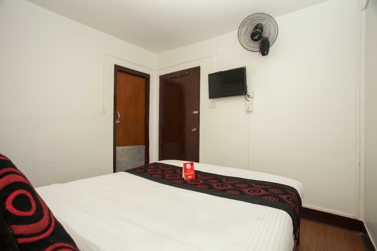 Oyo 175 Hotel Felicity Kathmandu Esterno foto