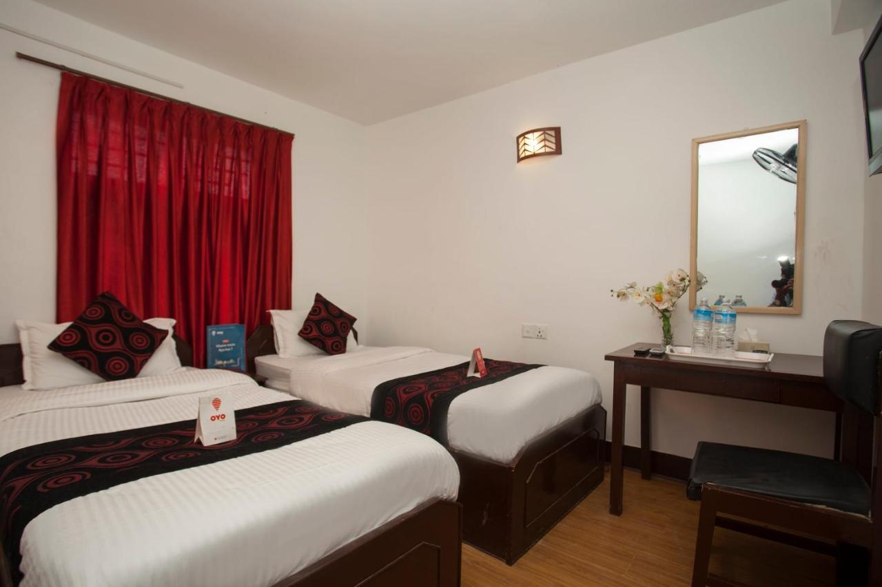 Oyo 175 Hotel Felicity Kathmandu Esterno foto